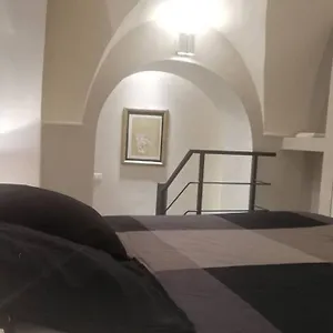 palazzo-darrigo-white-loft.catania-hotels.net/